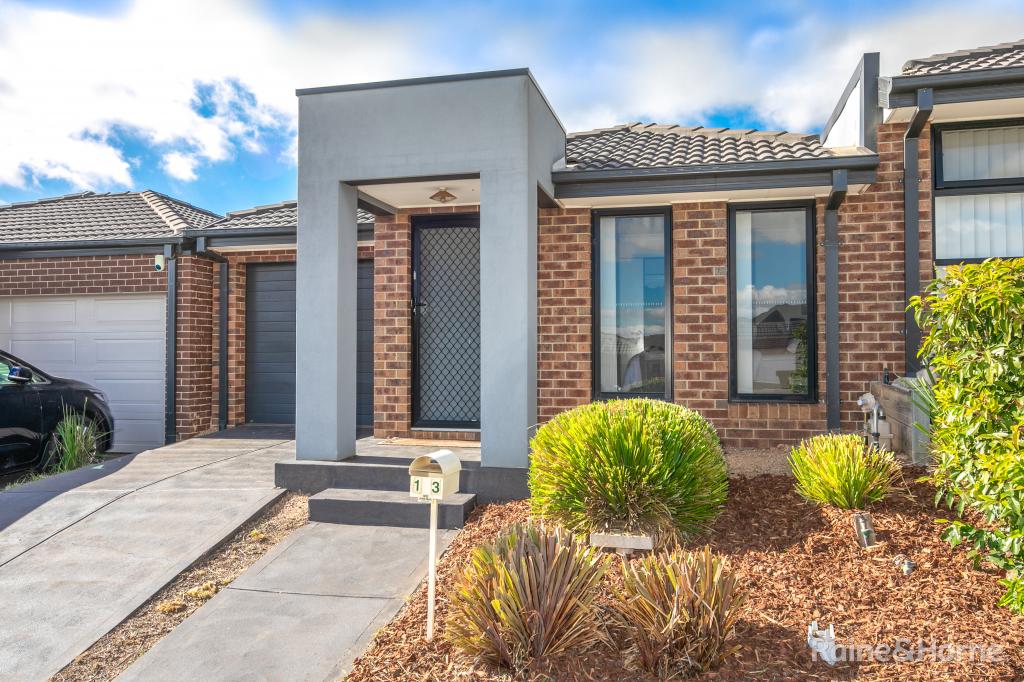 13 Bonnor St, Sunbury, VIC 3429