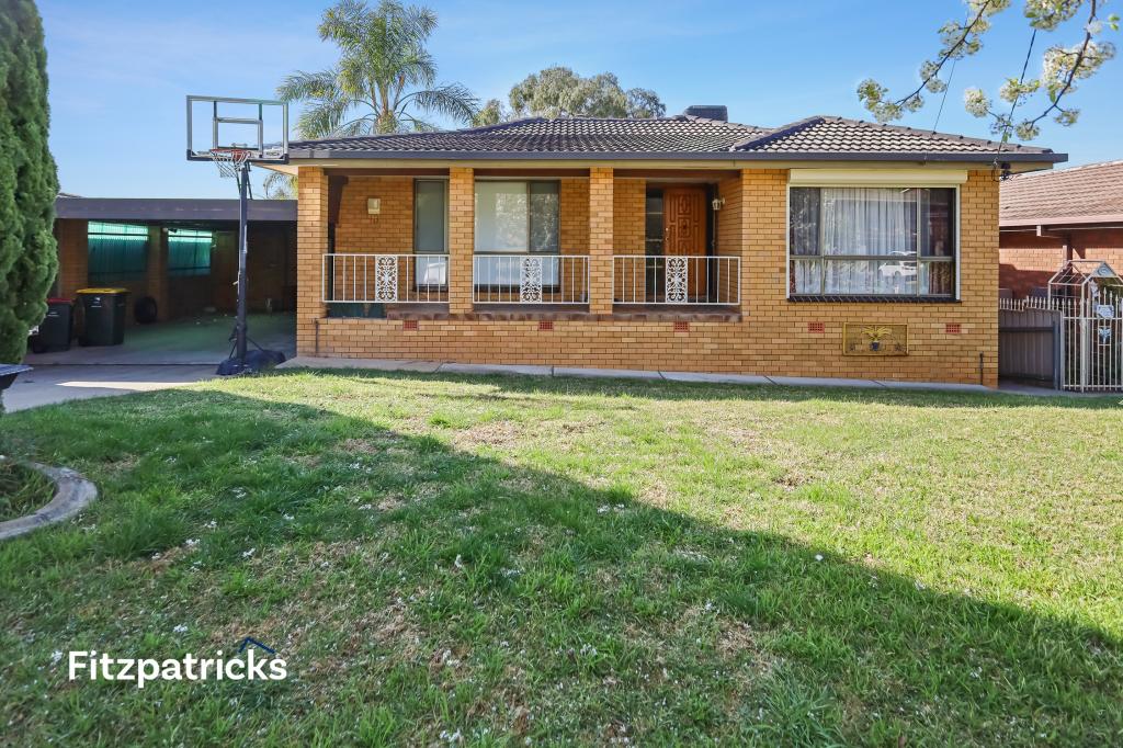 13 Patamba St, Kooringal, NSW 2650