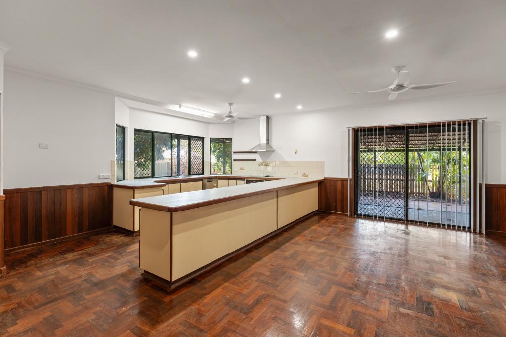 11 Mckenzie Rd, Cable Beach, WA 6726