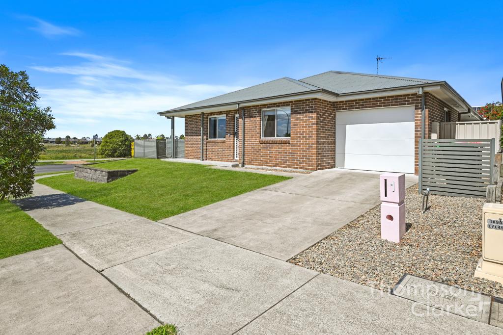 1 Croft Cl, Thornton, NSW 2322
