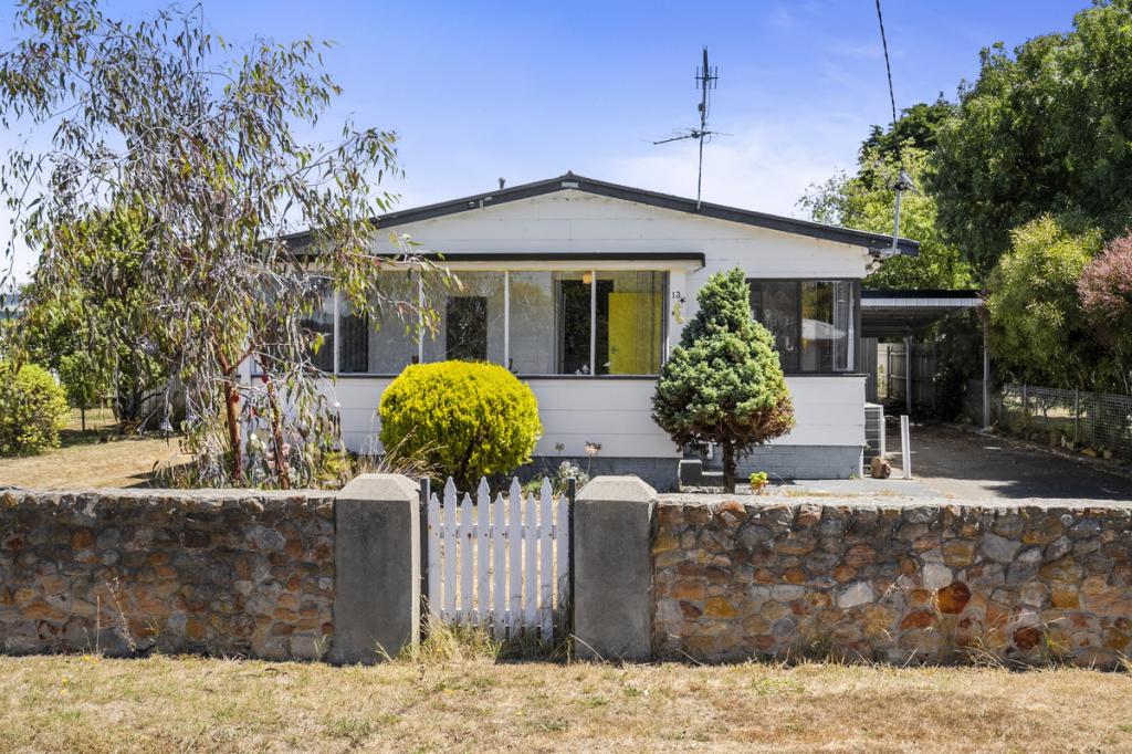 13 Melbourne St, Triabunna, TAS 7190