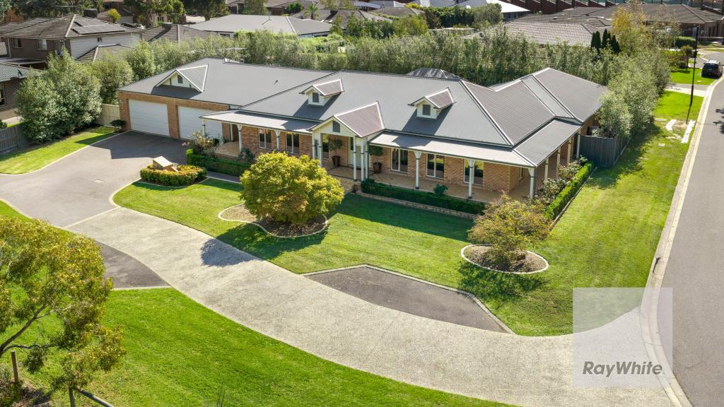 19 CHAPPELL DR, WATSONIA NORTH, VIC 3087