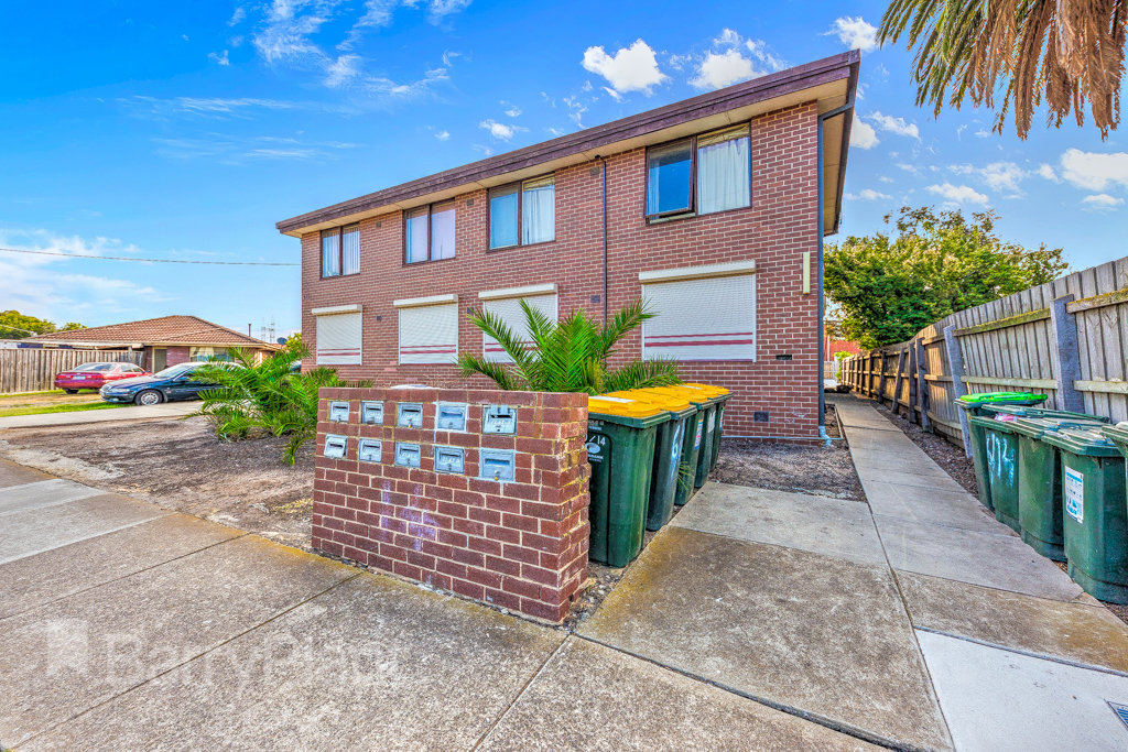 4/14 Percy St, St Albans, VIC 3021