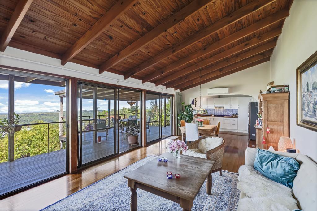 37 Crystal St, Mapleton, QLD 4560