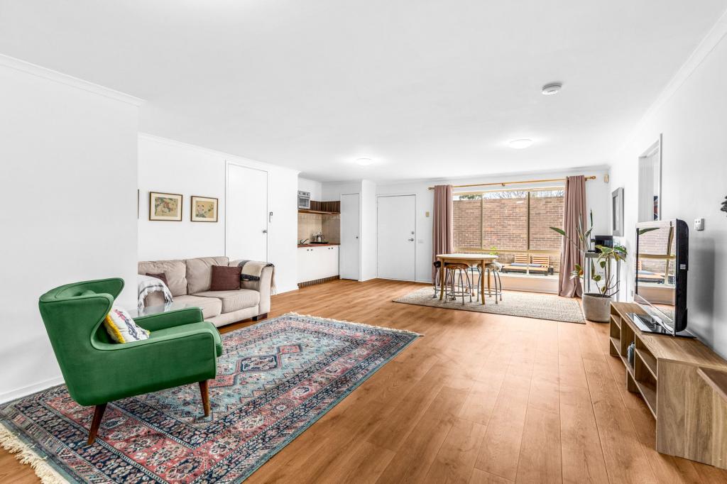 13 Stewart Dr, Werribee, VIC 3030