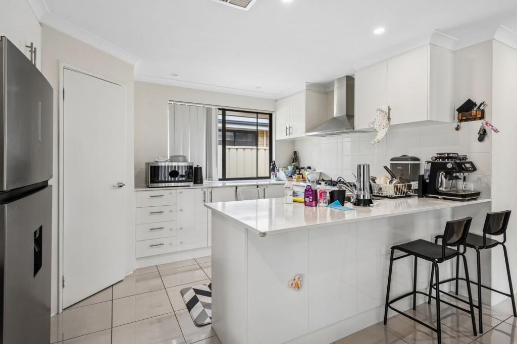 3 Dolomite Ave, Wellard, WA 6170