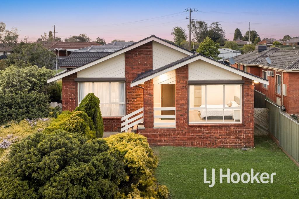 1 BUNYA PL, HAMPTON PARK, VIC 3976