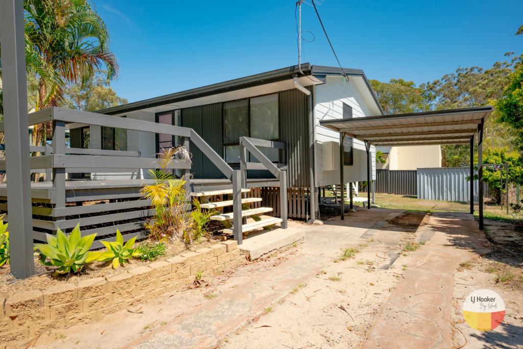 10 Topaz St, Russell Island, QLD 4184