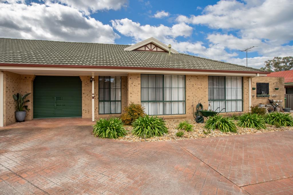 6/14 Tristan Ct, Lavington, NSW 2641