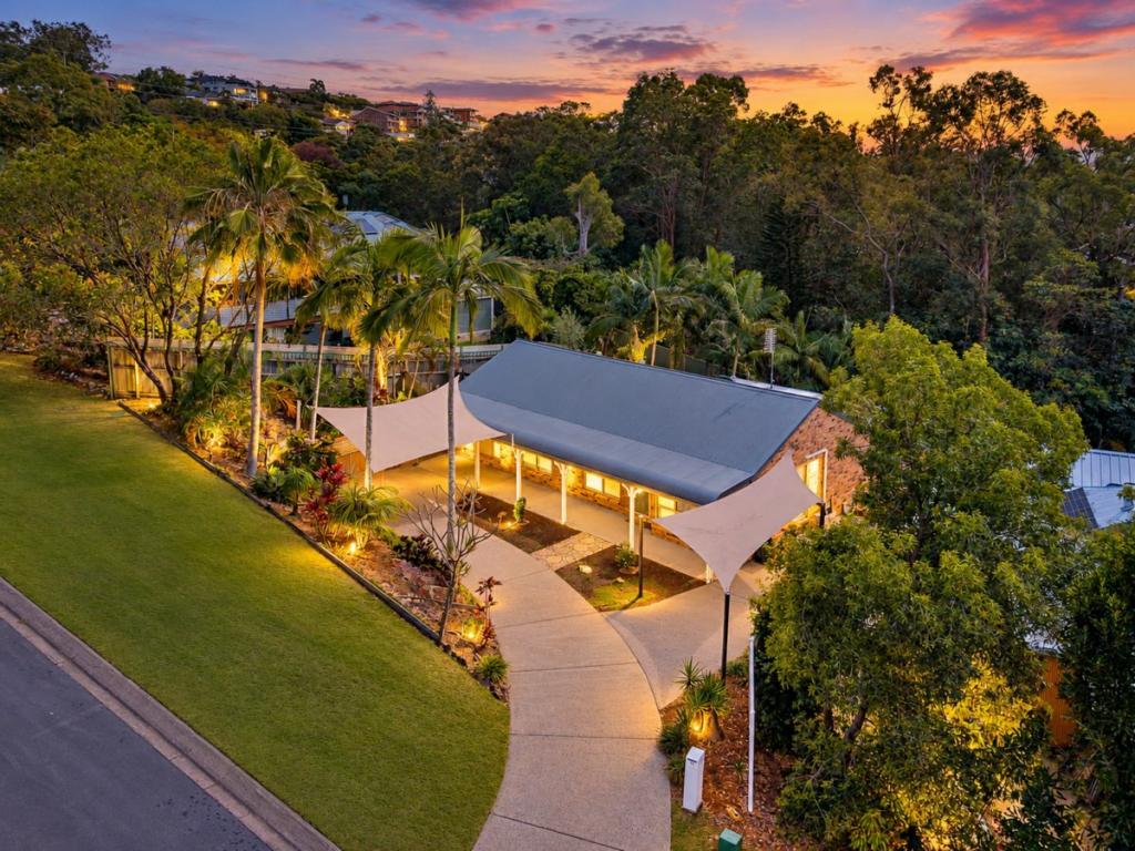 17 Mcdivitt Ct, Worongary, QLD 4213