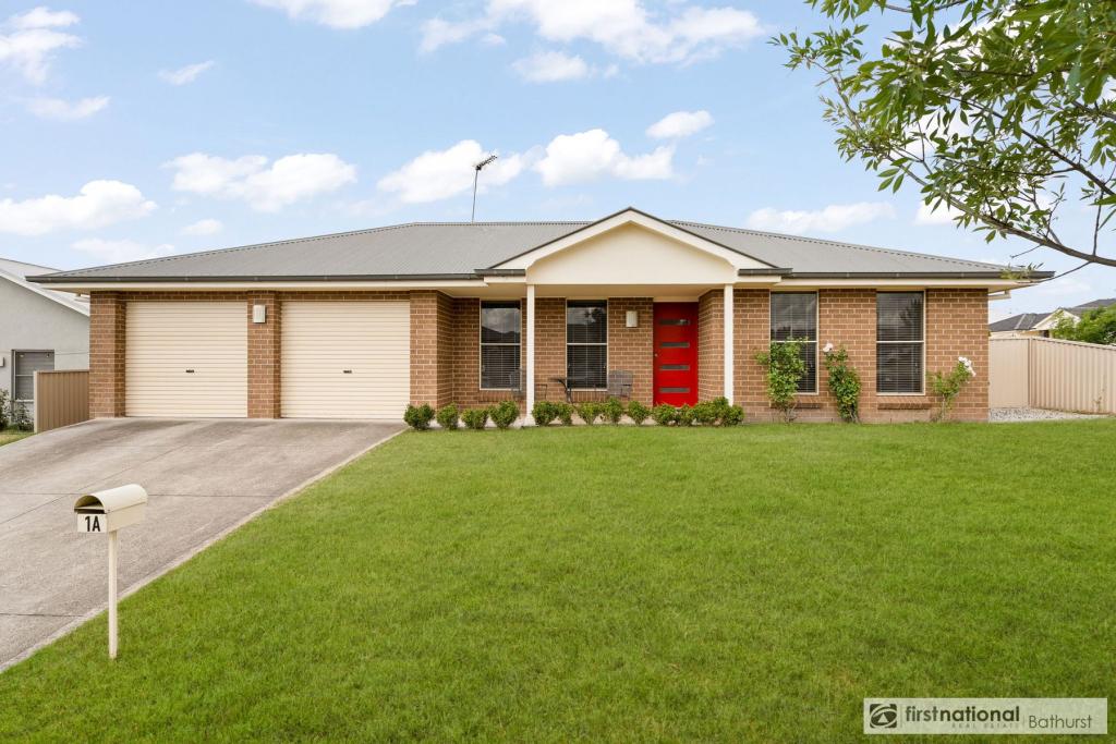 1a Carlyle Ave, Llanarth, NSW 2795