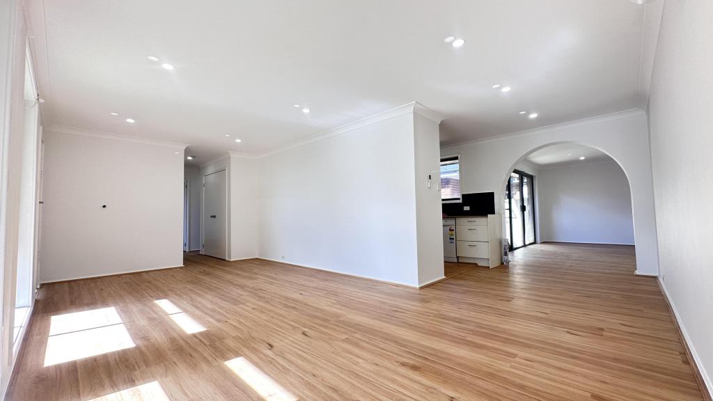4 Barnes St, Minto, NSW 2566