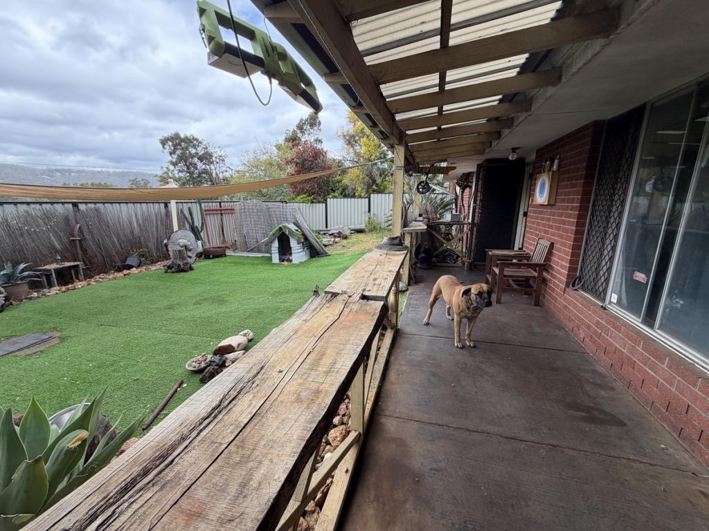 19 Bamlett St, Mount Nasura, WA 6112
