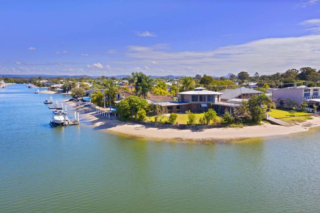 59 Buna St, Maroochydore, QLD 4558