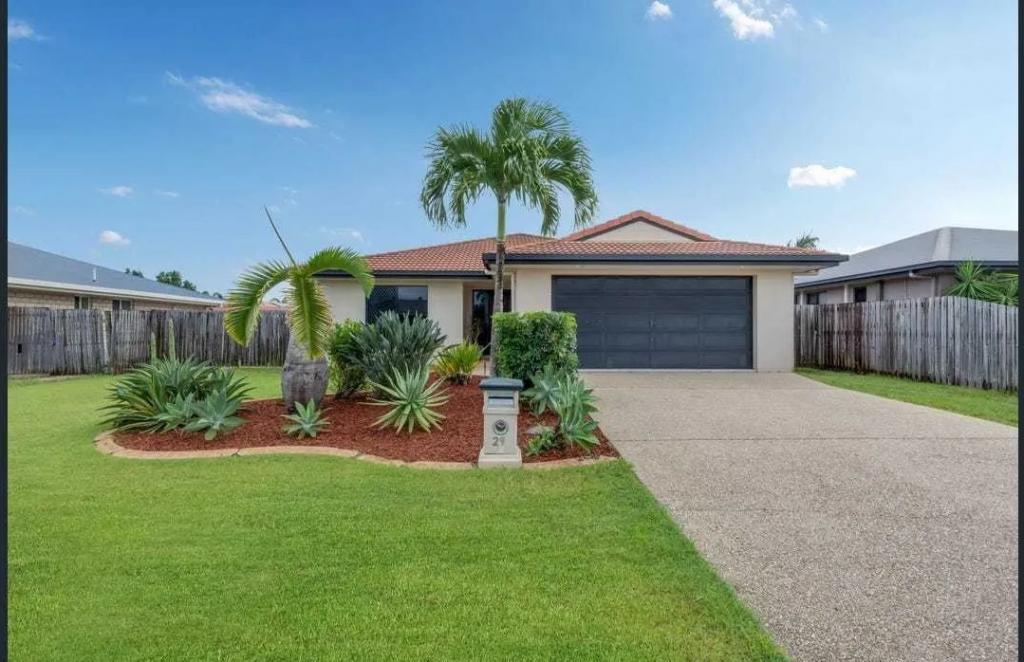 29 Stuart Hindle Dr, Mount Pleasant, QLD 4740