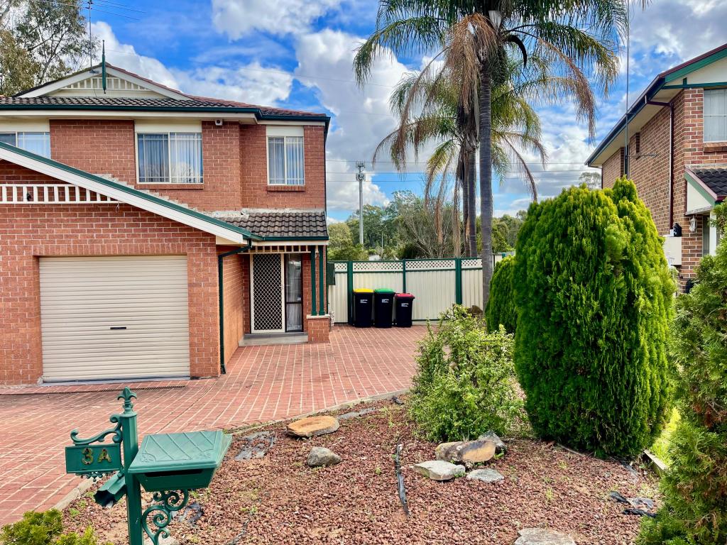 3a Palm Cl, Green Valley, NSW 2168