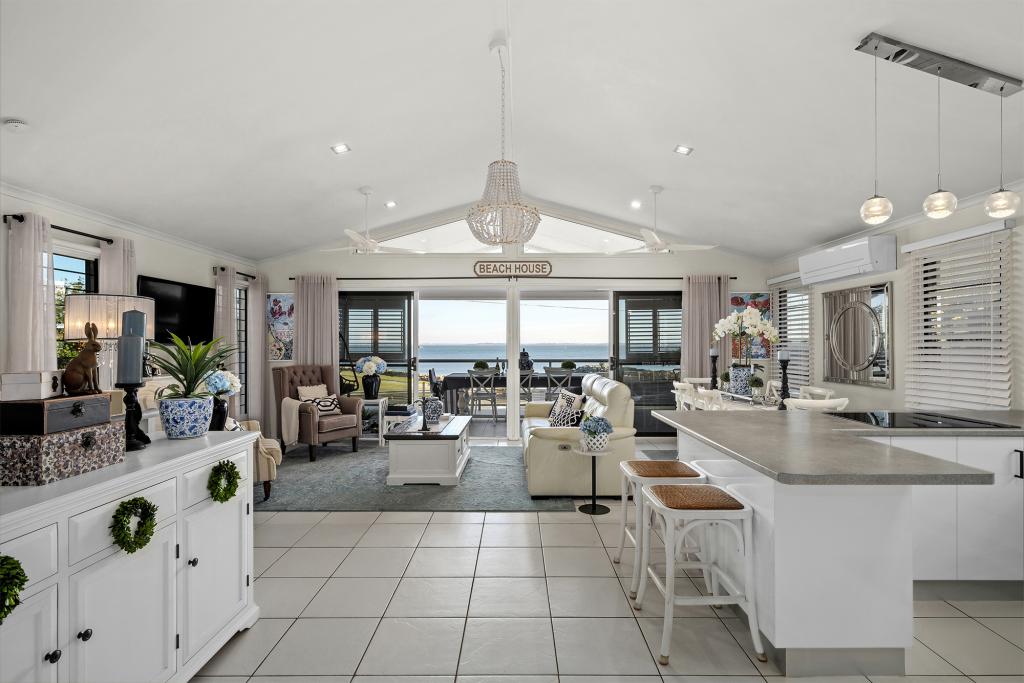 188a Hornibrook Esp, Woody Point, QLD 4019