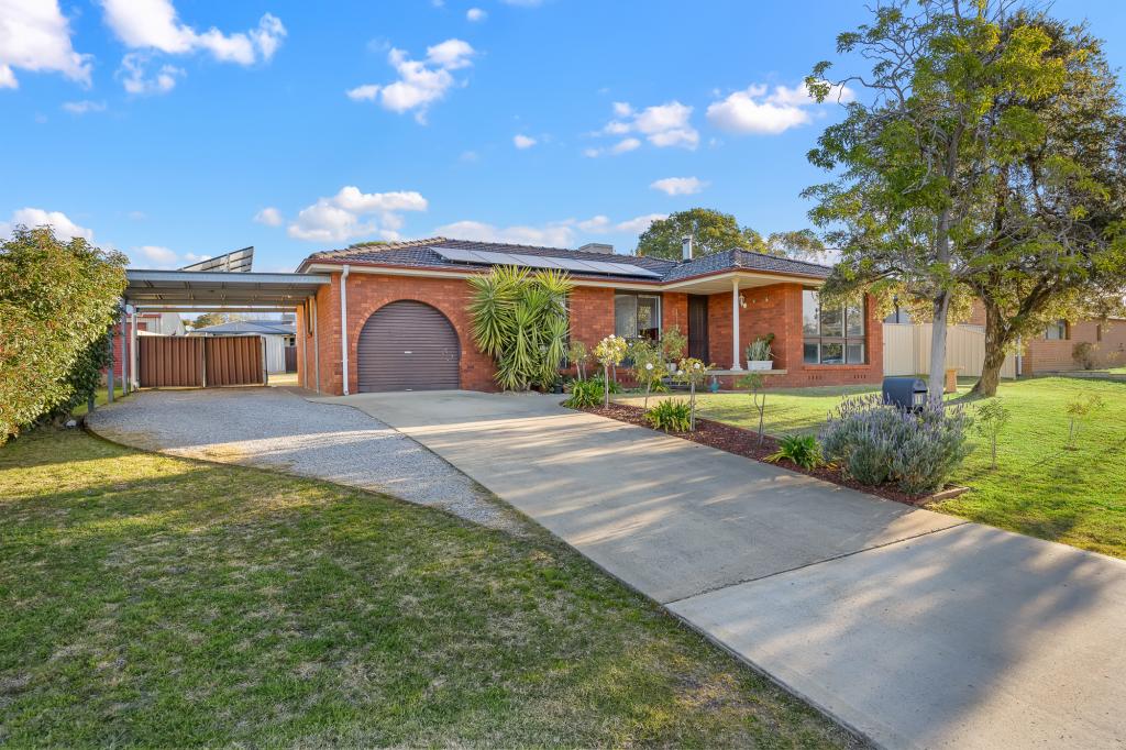 11 Harrier Pde, Calala, NSW 2340