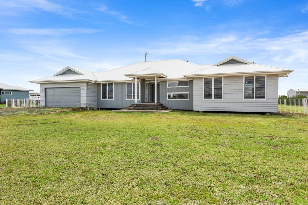 44 Galaxy Dr, Dalby, QLD 4405