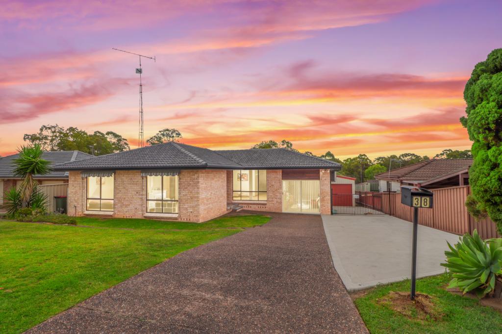 38 Evatt St, Pelaw Main, NSW 2327