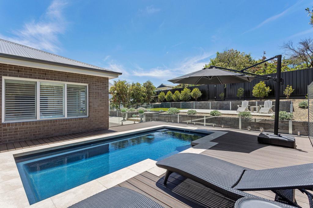 23 Fairbairn Ave, Mount Martha, VIC 3934