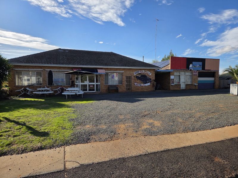 13-15 Railway St, Weethalle, NSW 2669