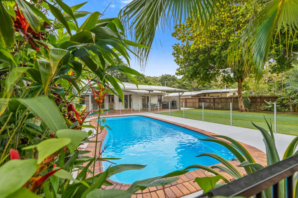 4 Derwent St, Trinity Park, QLD 4879