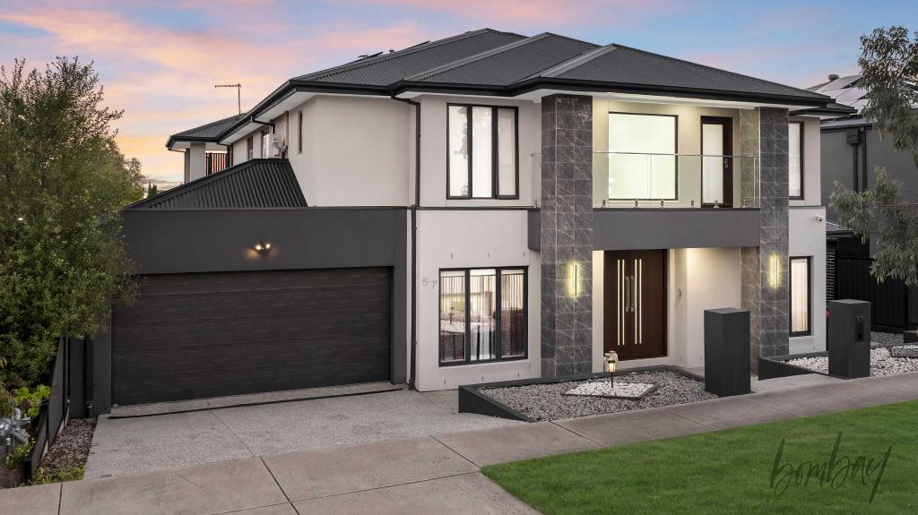 57 Charteris Dr, Craigieburn, VIC 3064