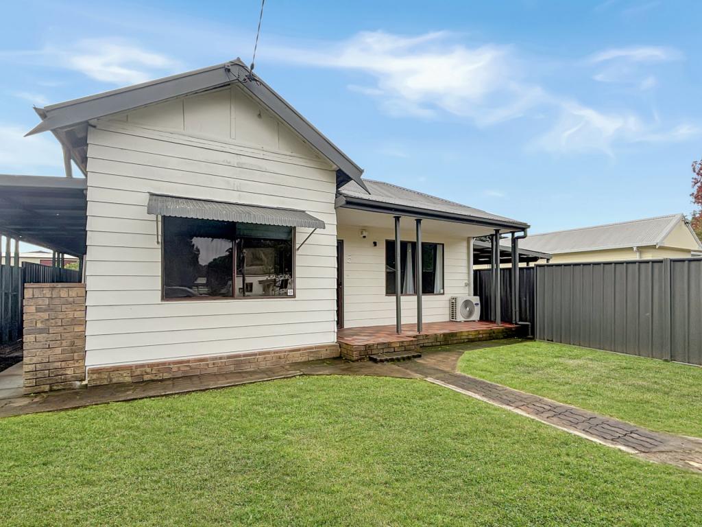 5 Tamworth St, Abermain, NSW 2326