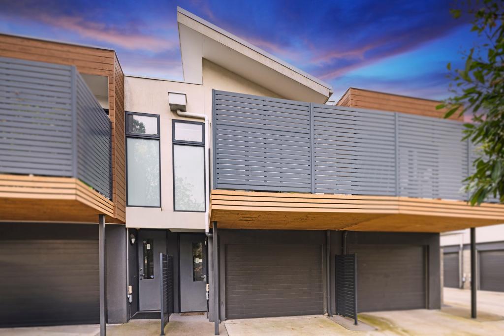 2/1037 Dandenong Rd, Malvern East, VIC 3145