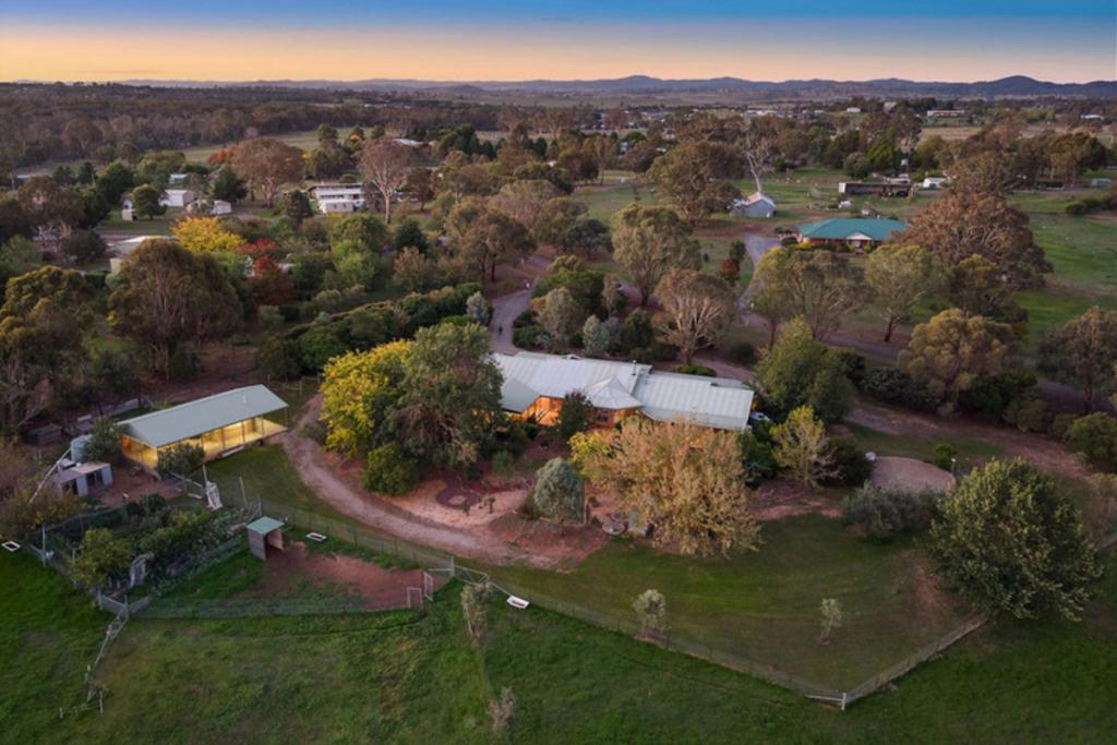 2 Grevillea Cl, Murrumbateman, NSW 2582