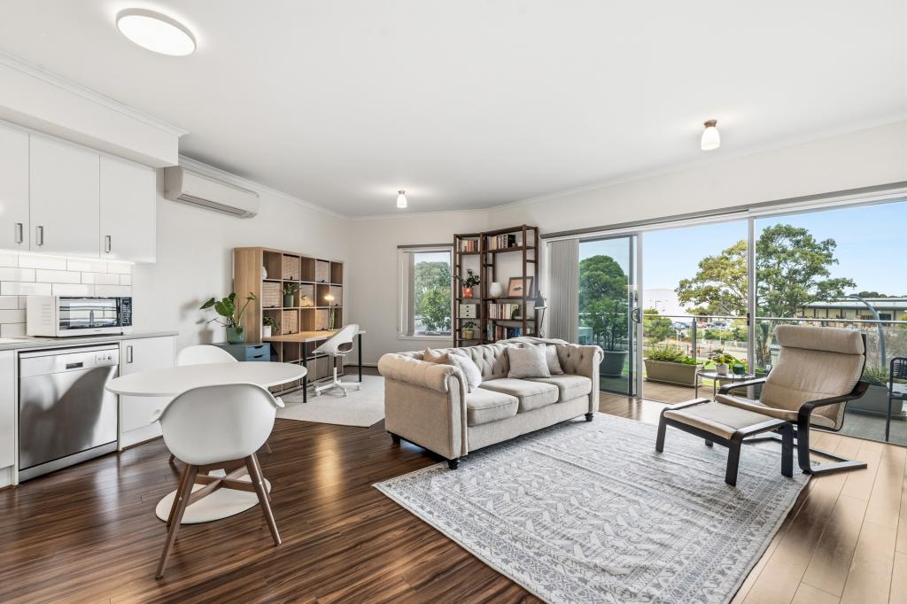 22/31 POST PDE, ST CLAIR, SA 5011