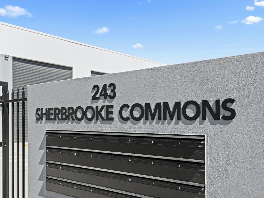 16/243 SHERBROOKE RD, WILLAWONG, QLD 4110
