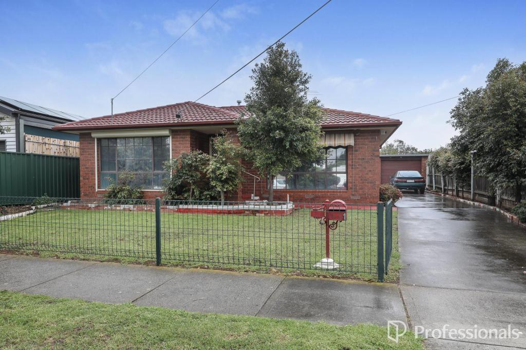 1 Shoalhaven St, Werribee, VIC 3030