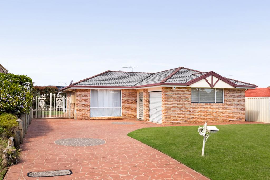 10 Baynton Pl, St Helens Park, NSW 2560