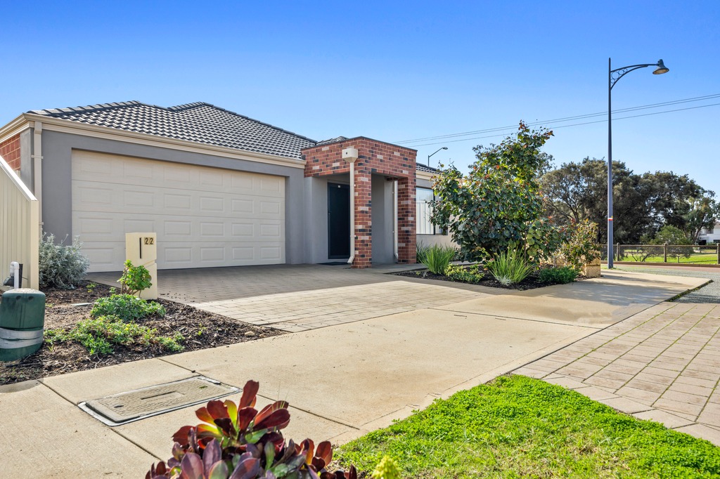 22 Balclutha Cres, Madora Bay, WA 6210