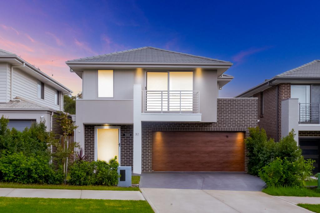 32 Caldwell Ave, Edmondson Park, NSW 2174