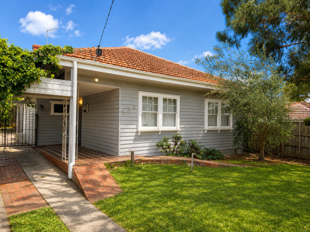 9 Golf Links Ave, Oakleigh, VIC 3166