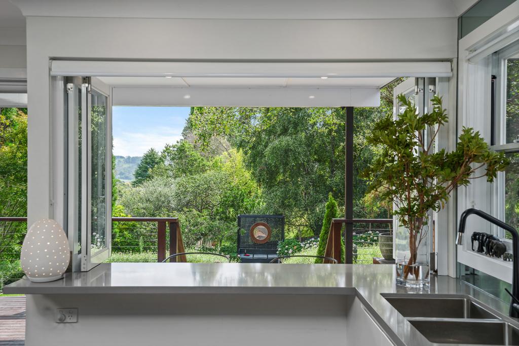 27 QUEEN ST, BOWRAL, NSW 2576