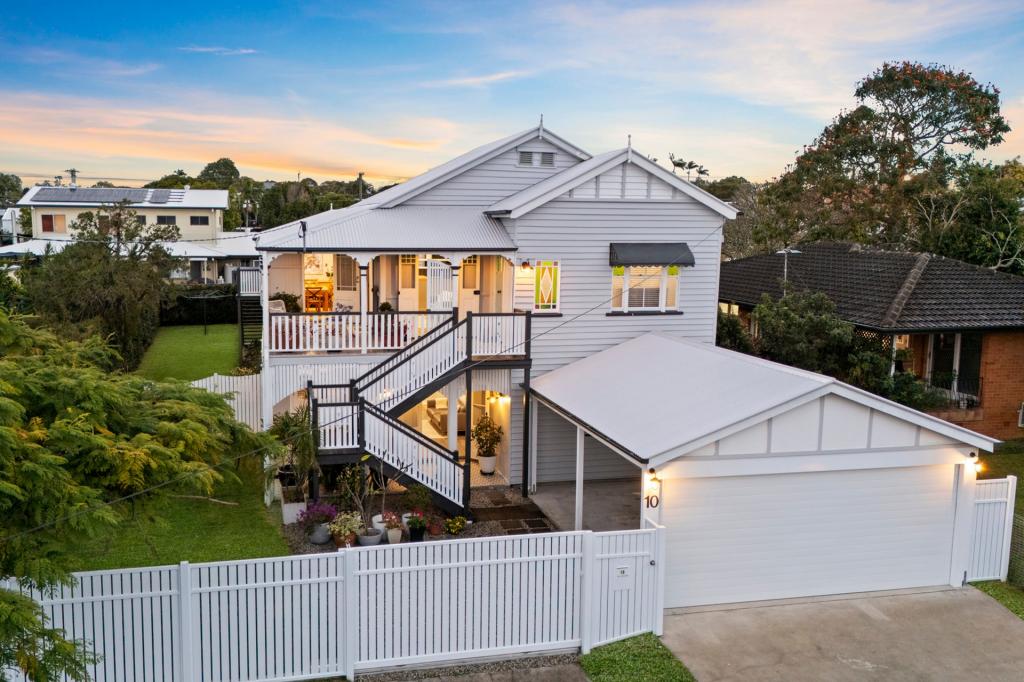 10 Bushing St, Wynnum West, QLD 4178