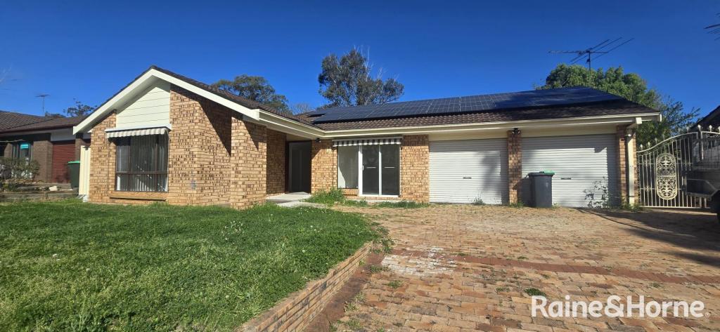 14 Francis St, Minto, NSW 2566