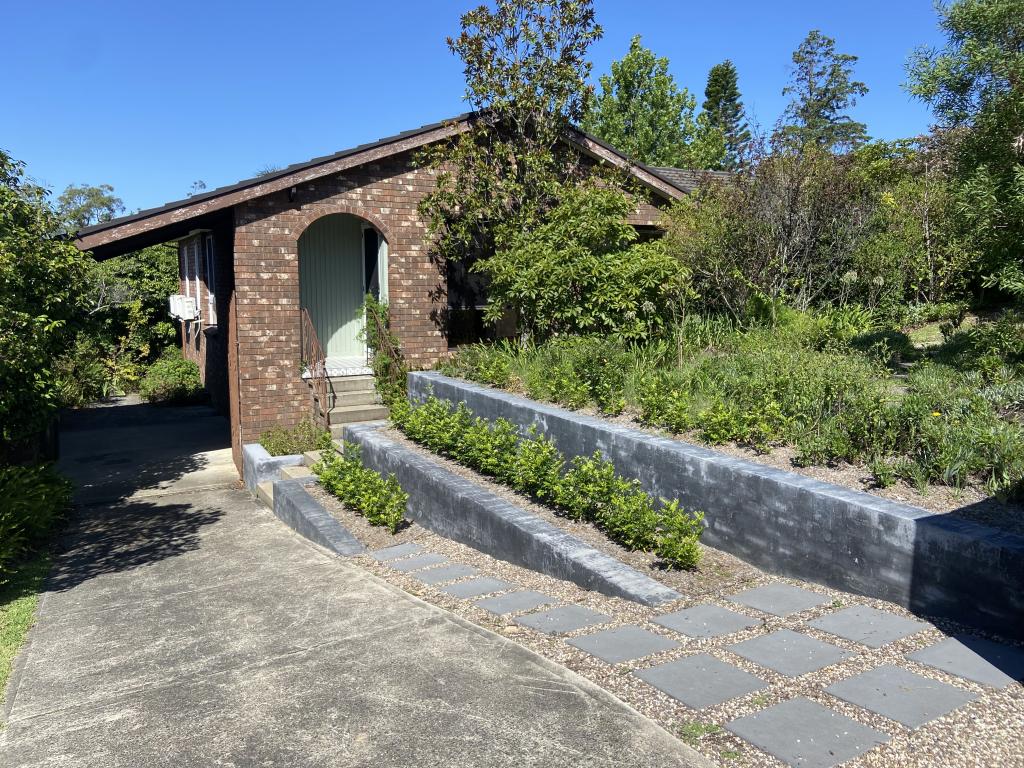 24 Lalor Dr, Springwood, NSW 2777