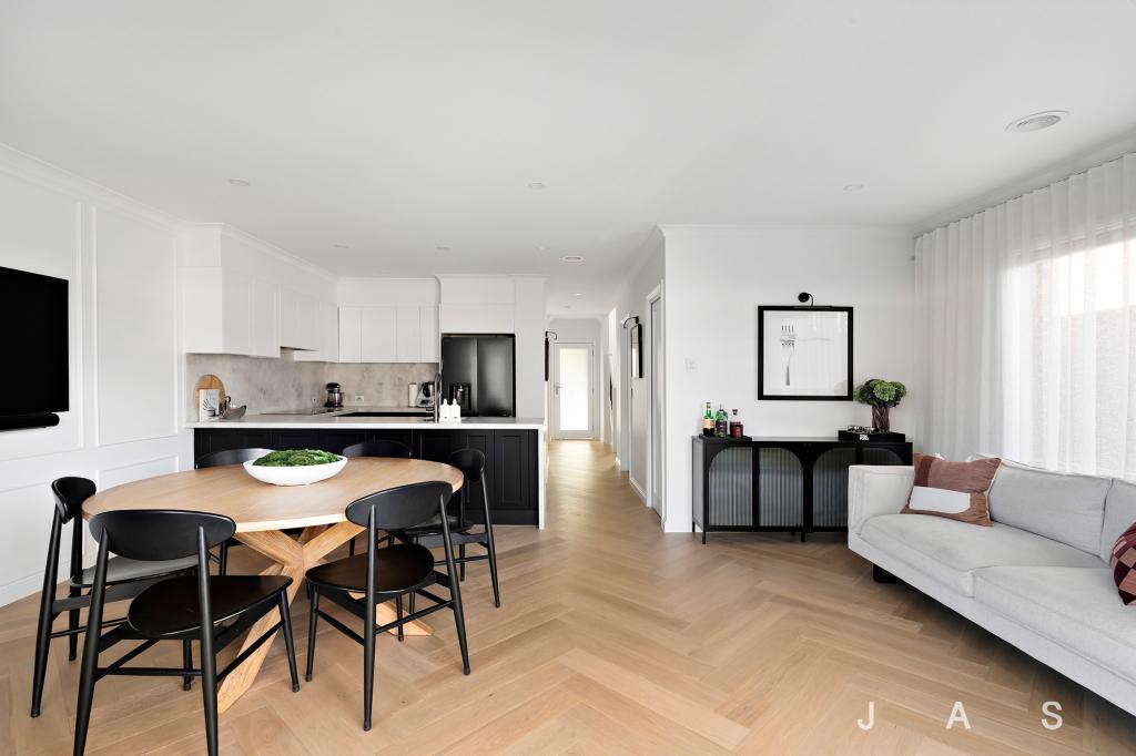 8 Grevillea Cct, Maidstone, VIC 3012