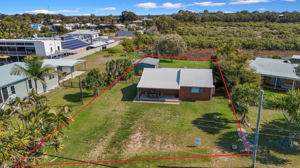 198 Esplanade, Woodgate, QLD 4660