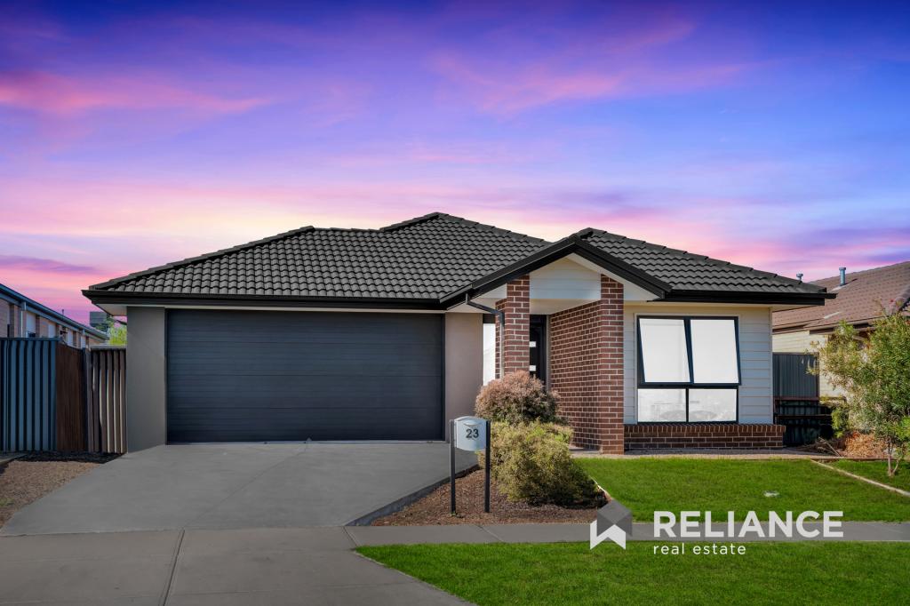 23 BLAINE CCT, TARNEIT, VIC 3029