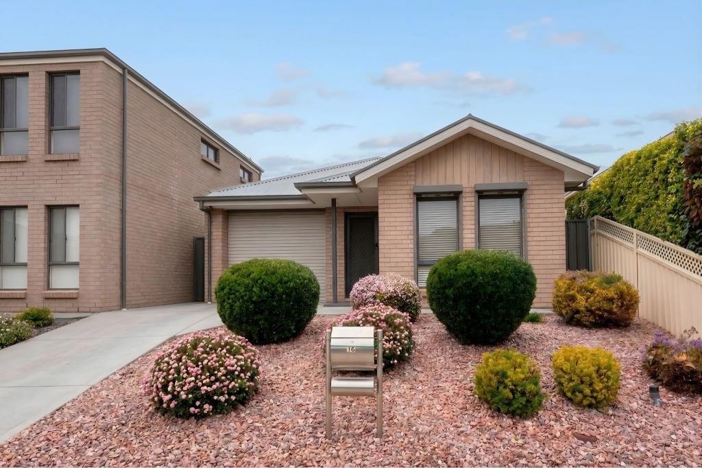 16 Hooper Pl, Christies Beach, SA 5165
