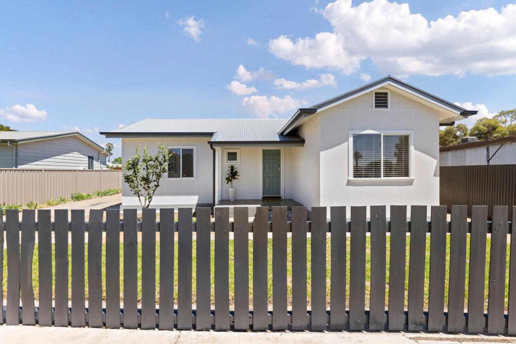 427 Mersey Rd, Taperoo, SA 5017