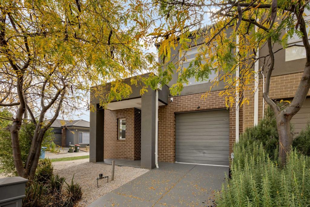 21 Admiralty Lane, Sydenham, VIC 3037