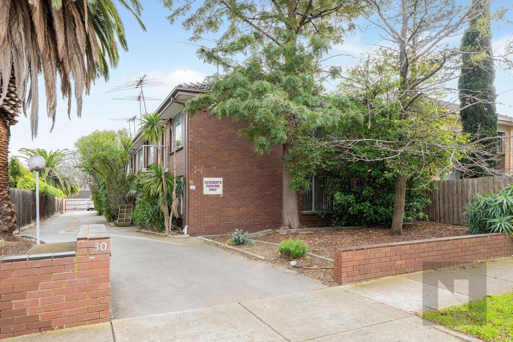 10/30 Bishop St, Kingsville, VIC 3012