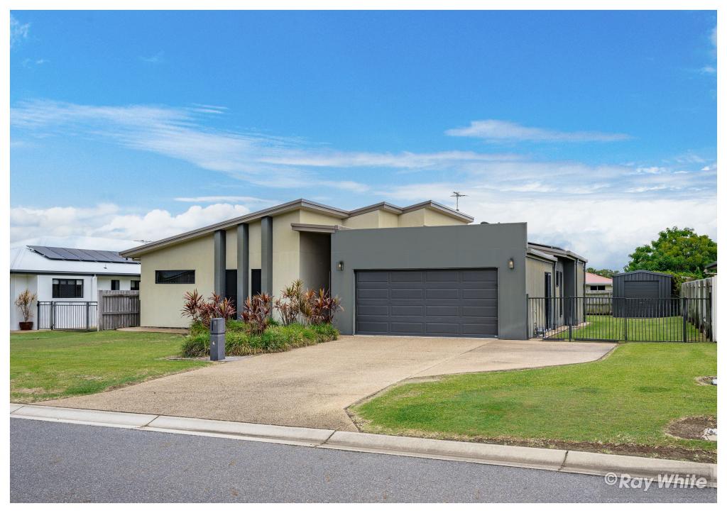 8 Tamarind Ave, Norman Gardens, QLD 4701